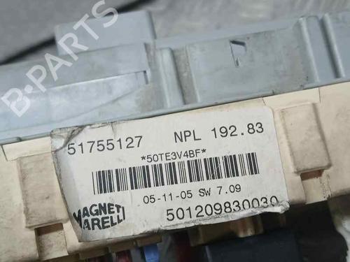 Fuse box FIAT STILO (192_)  | BP22803928E1 