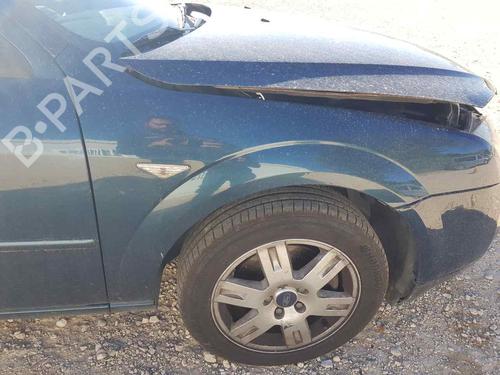 Used Right front fenders FORD MONDEO III Saloon (B4Y) [2000-2007]  20662384