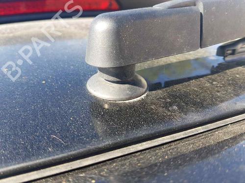 Used Rear wiper motor PEUGEOT 2008 II (UD_, US_, UY_, UJ_, UR_, UC_) [2019-2025]  20645499