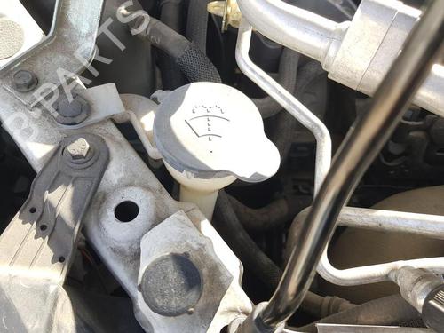 Used Windscreen washer tank NISSAN QASHQAI II (J11, J11_) 1.5 dCi (110 hp) 29248258