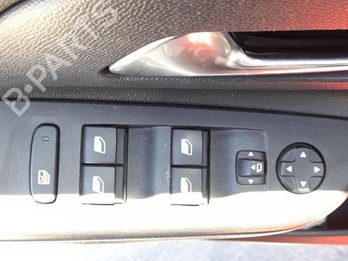 left-front-window-switch-opel-corsa-f-p2jo-2019-36498092 main image