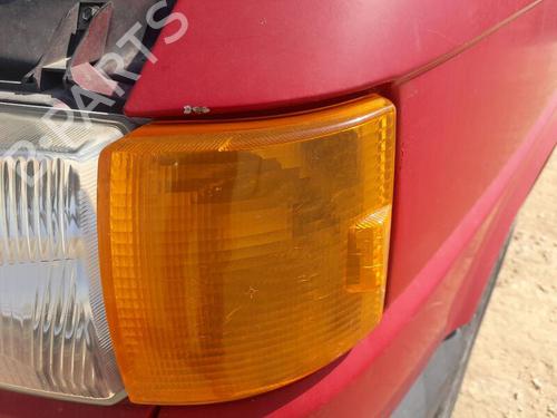 Intermitente delantero izquierdo VW TRANSPORTER T4 Van (70A, 70H, 7DA, 7DH) 2.4 D (78 hp) 28296764