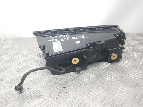 Left tailgate light PEUGEOT 508 SW II (FC_, FJ_, F4_) 2.0 BlueHDi 160 | BP15682669C79