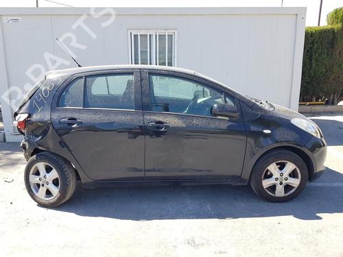 Left front window switch TOYOTA YARIS (_P9_) 1.3 VVT-i (SCP90_, SCP90R) | BP11839425I27 