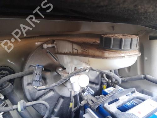 Used Brake master cylinder PEUGEOT EXPERT Van (V_) [2016-2025]  27257129