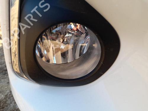 Used Right front fog light TOYOTA YARIS (_P13_) 1.5 (NSP131_) (112 hp) 30001911
