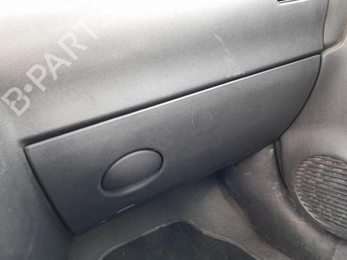 Hanskerom OPEL CORSA C (X01) 1.3 CDTI (F08, F68) (70 hp) 28318235