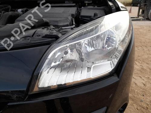 Venstre forlygte RENAULT MEGANE III Grandtour (KZ0/1) 1.5 dCi (KZ1M, KZ1W, KZ0R) (106 hp) 28418303