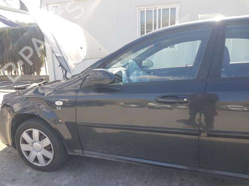 Used Left front door CHEVROLET LACETTI (J200) [2003-2025]  17108960
