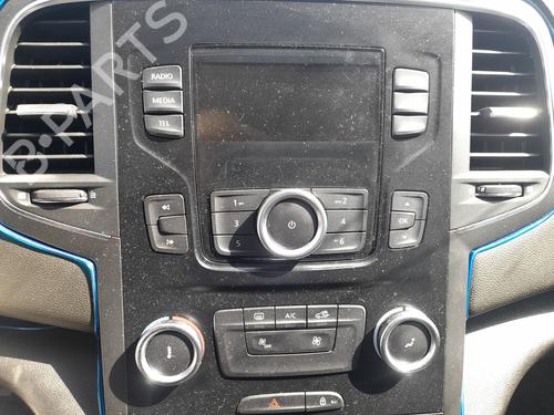 Bilradio RENAULT MEGANE IV Hatchback (B9A/M/N_) 1.5 dCi 90 (B9A1) (90 hp) 27156273