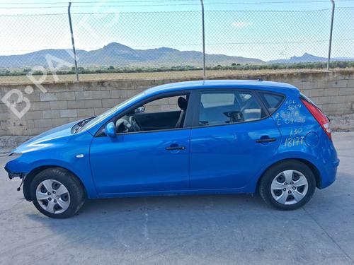 Used Parts HYUNDAI i30 (FD) 1.4 5042591