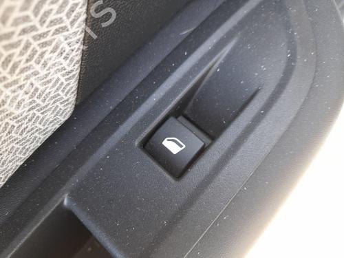 left-rear-window-switch-citroen-c4-iii-ba_-bb_-bc_-2020-31862036 main image