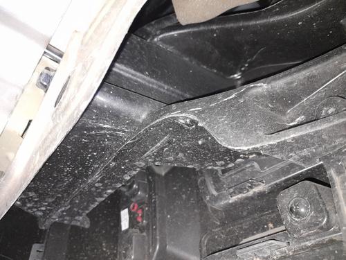 Used Rear bumper reinforcement Rear bumper reinforcement 38593579 38593579