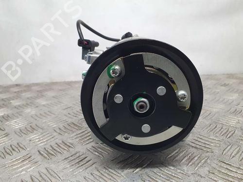 Used AC compressor BMW X4 (F26) xDrive 20 d (190 hp) 17588956