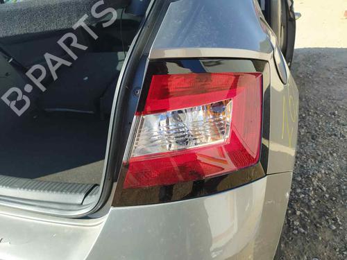 Used Right taillight SKODA FABIA III (NJ3) [2014-2021]  30329707