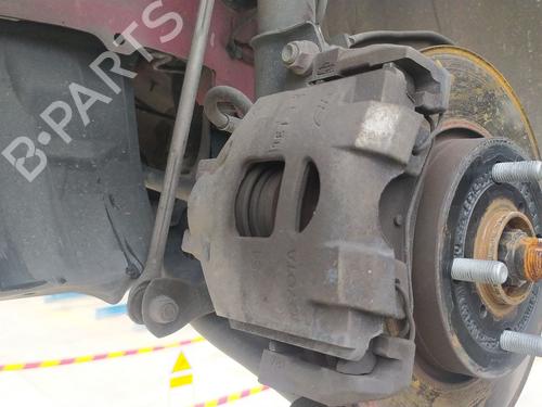 Used Left front brake caliper TOYOTA YARIS (_P13_) 1.0 (KSP130) (72 hp) 32261887