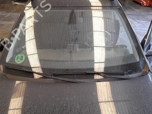 windscreen-citroen-c4-cactus-2014-37427049 main image