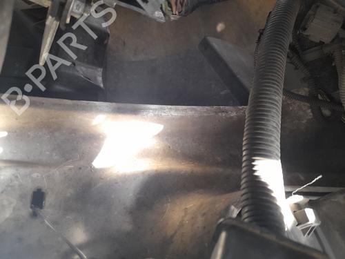 Reforço do pára-choques frente IVECO DAILY IV Van 35C12 V, 35C12 V/P, 35S12 V, 35S12 V/P (116 hp) 26958674