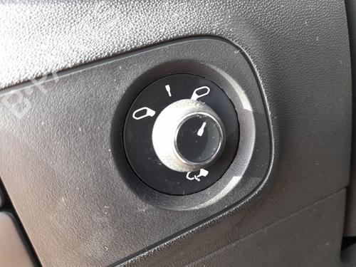 Used Mirror switch CITROËN C3 III (SX) 1.2 VTi 82 (82 hp) 30935184
