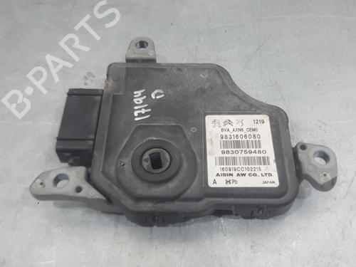 Used Electronic module Electronic module CITROËN C5 AIRCROSS (A_) 1.2 PureTech 130 (ARHNSJ) (131 hp) 35900889 35900889