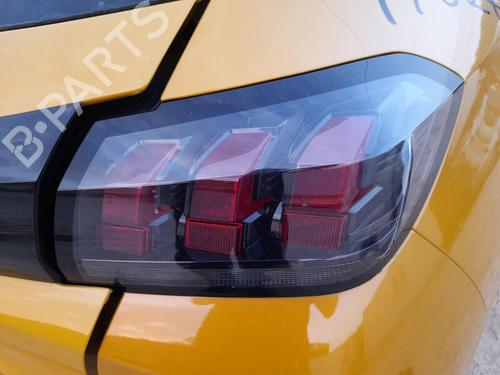 Used Right taillight PEUGEOT 208 II (UB_, UP_, UW_, UJ_) 1.2 PureTech 100 (101 hp) 28143789