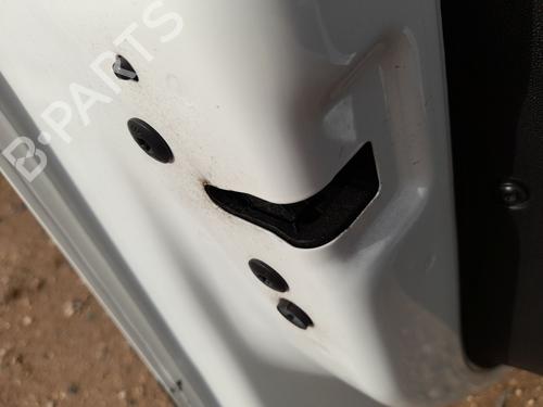 Używane Zamek drzwi przednich lewych CITROËN C3 III (SX) 1.2 VTi 82 (82 hp) 30935162