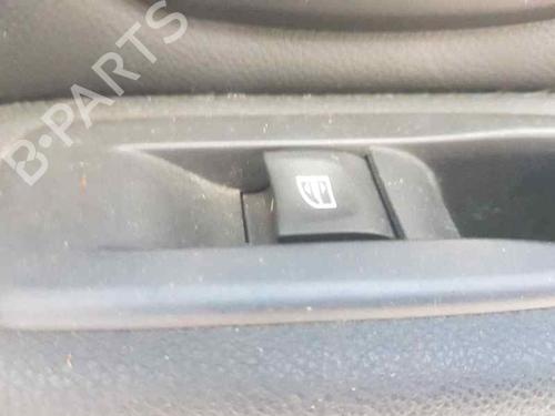 Used Right rear window switch RENAULT LAGUNA III (BT0/1) [2007-2015]  22733695