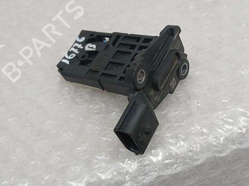 Used Mass air flow sensor RENAULT TALISMAN (LP_) 1.5 dCi 110 (LPA3) (110 hp) 30396237