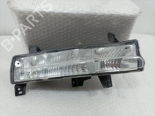 Used Right front indicator JEEP COMPASS (MP, M6, MV, M7) 1.4 MultiAir (140 hp) 15257960