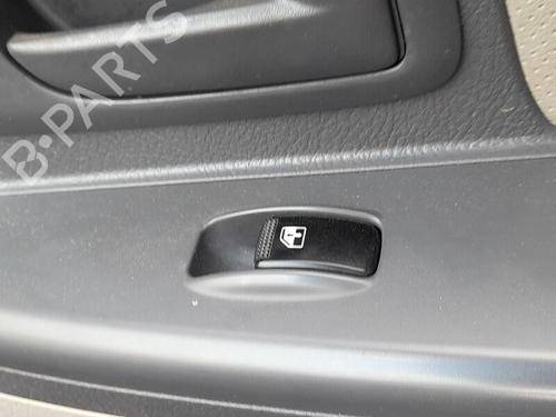 Right front window switch KIA CERATO I Saloon (LD) | BP28376877I26 - Image 2