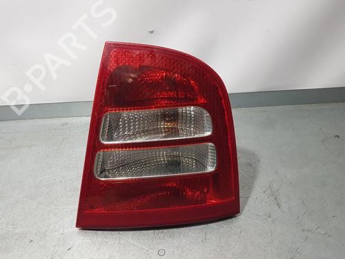 Used Right taillight Right taillight 8372969 8372969