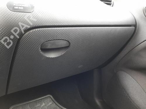 Used Glove box SEAT TOLEDO III (5P2) 1.9 TDI (105 hp) 29445475