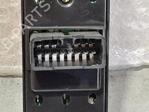 Left front window switch KIA SPORTAGE II (JE_, KM_)  | BP11366544I27