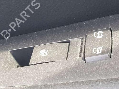 Used Right front window switch CHEVROLET EPICA (KL1_) [2004-2011]  18154152