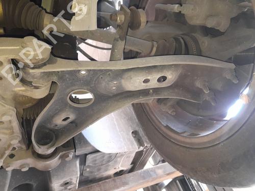 left-front-suspension-arm-seat-leon-1p1-2005-2006-2007-2008-2009-2010-2011-2012-2013-37217819 main image