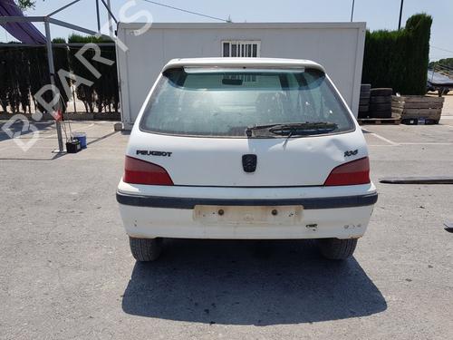 Right headlight PEUGEOT 106 II (1A_, 1C_)  | BP13752038C29 