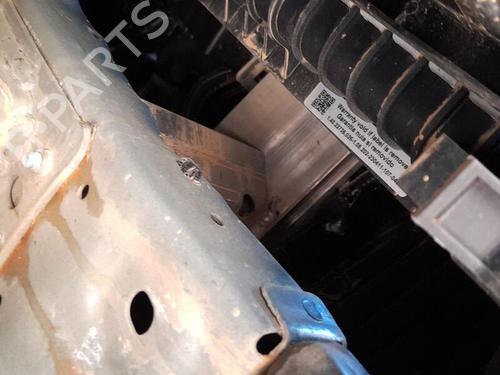 Used Front bumper reinforcement CITROËN C5 AIRCROSS (A_) 1.2 PureTech 130 (ARHNSJ) (131 hp) 27405371