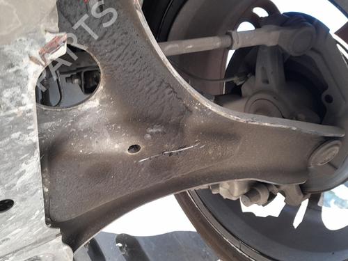 Used Left front suspension arm Left front suspension arm SMART FORFOUR Hatchback (453) electric drive / EQ (453.091) (56 hp) 33558268 33558268