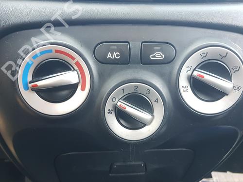 Used Climate control Climate control HYUNDAI ACCENT III (MC) 1.6 GLS (112 hp) 33547040 33547040