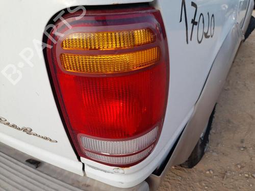 Used Right taillight FORD USA EXPLORER (U2, U_) 4.9 4WD (213 hp) 28295802