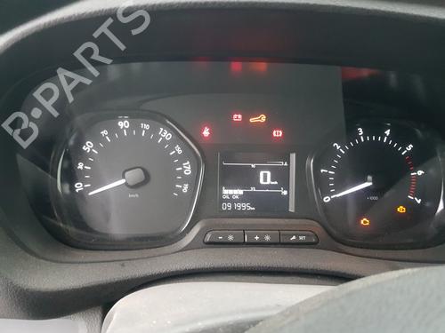 Used Instrument cluster PEUGEOT EXPERT Van (V_) [2016-2025]  17458240