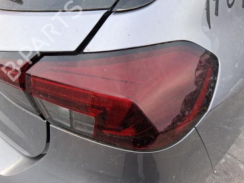 Used Right taillight Right taillight 37757879 37757879