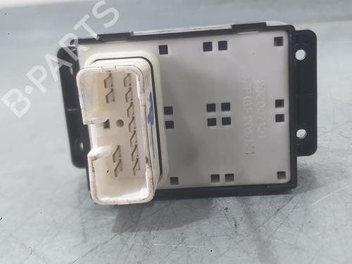 Left front window switch HYUNDAI i10 I (PA) 1.1 | BP39698231I27 - Image 3
