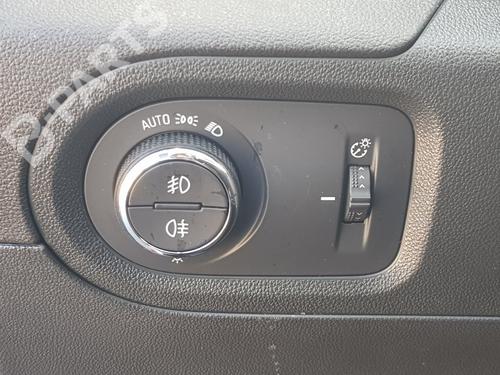 Used Headlight switch OPEL GRANDLAND / GRANDLAND X (A18, P1UO) 1.5 Turbo D (75) (131 hp) 11800060