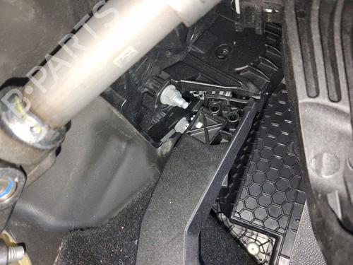 Used Pedal Pedal CITROËN C3 IV (CC_, CB_) 1.2 PureTech 100 (CCHPV4) (101 hp) 40195138 40195138