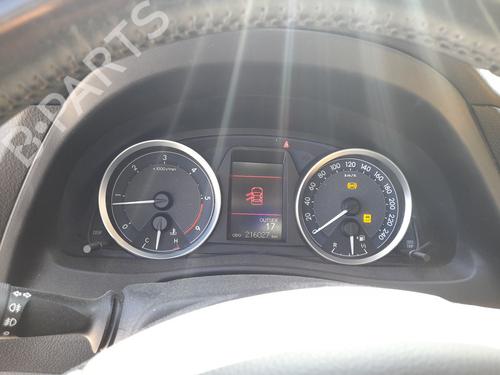 Used Instrument cluster Instrument cluster TOYOTA AURIS (_E18_) 1.4 D-4D (NDE180_, NDE180R) (90 hp) 33831629 33831629