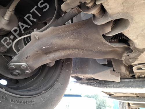 Used Right front suspension arm RENAULT KANGOO / GRAND KANGOO II (KW0/1_) 1.5 dCi 75 (KW07, KW10, KW04) (75 hp) 27721247