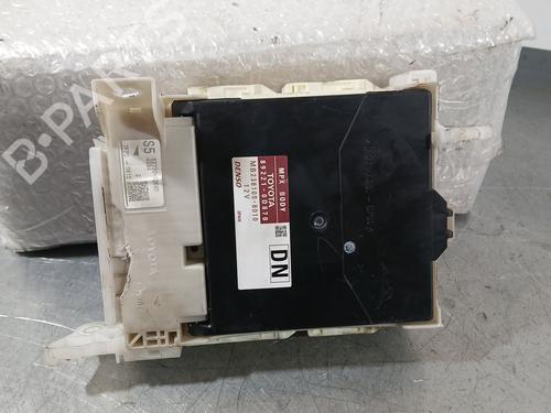 Used Fuse box Fuse box 39472255 39472255