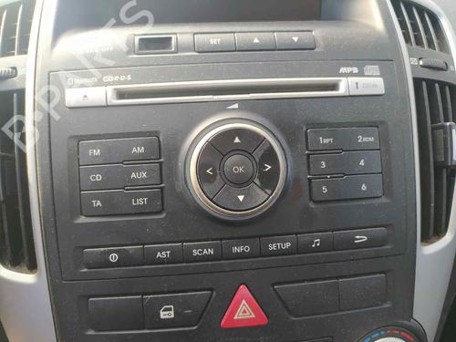Used Radio KIA CEE'D Hatchback (ED) [2006-2012]  23992886