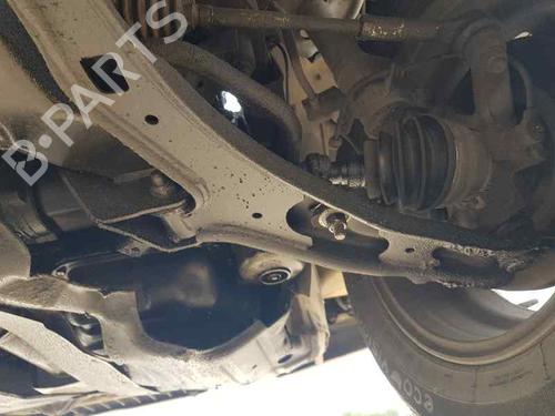 Used Right front suspension arm NISSAN ALMERA II Hatchback (N16) 2.2 Di (110 hp) 24674821